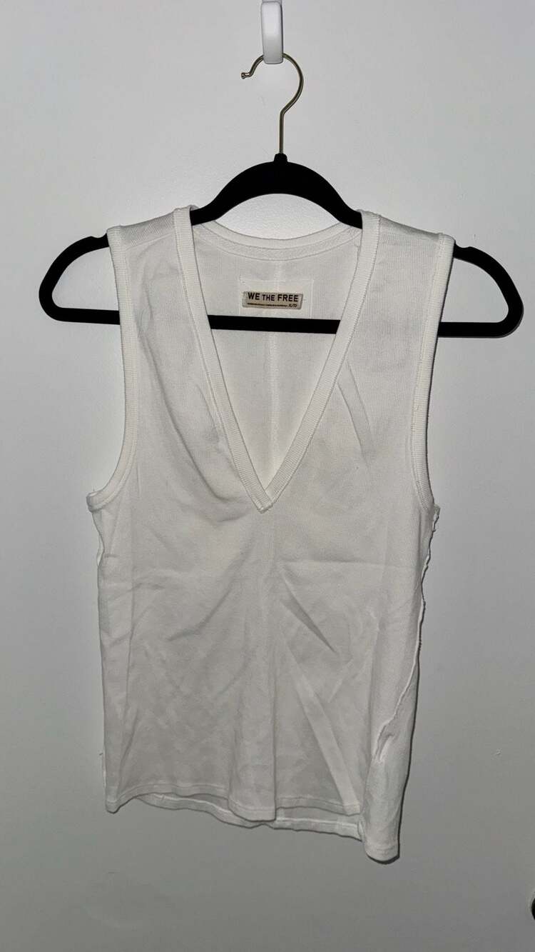 We The Free Free People White Ribbed V-Neck Tank Top XL